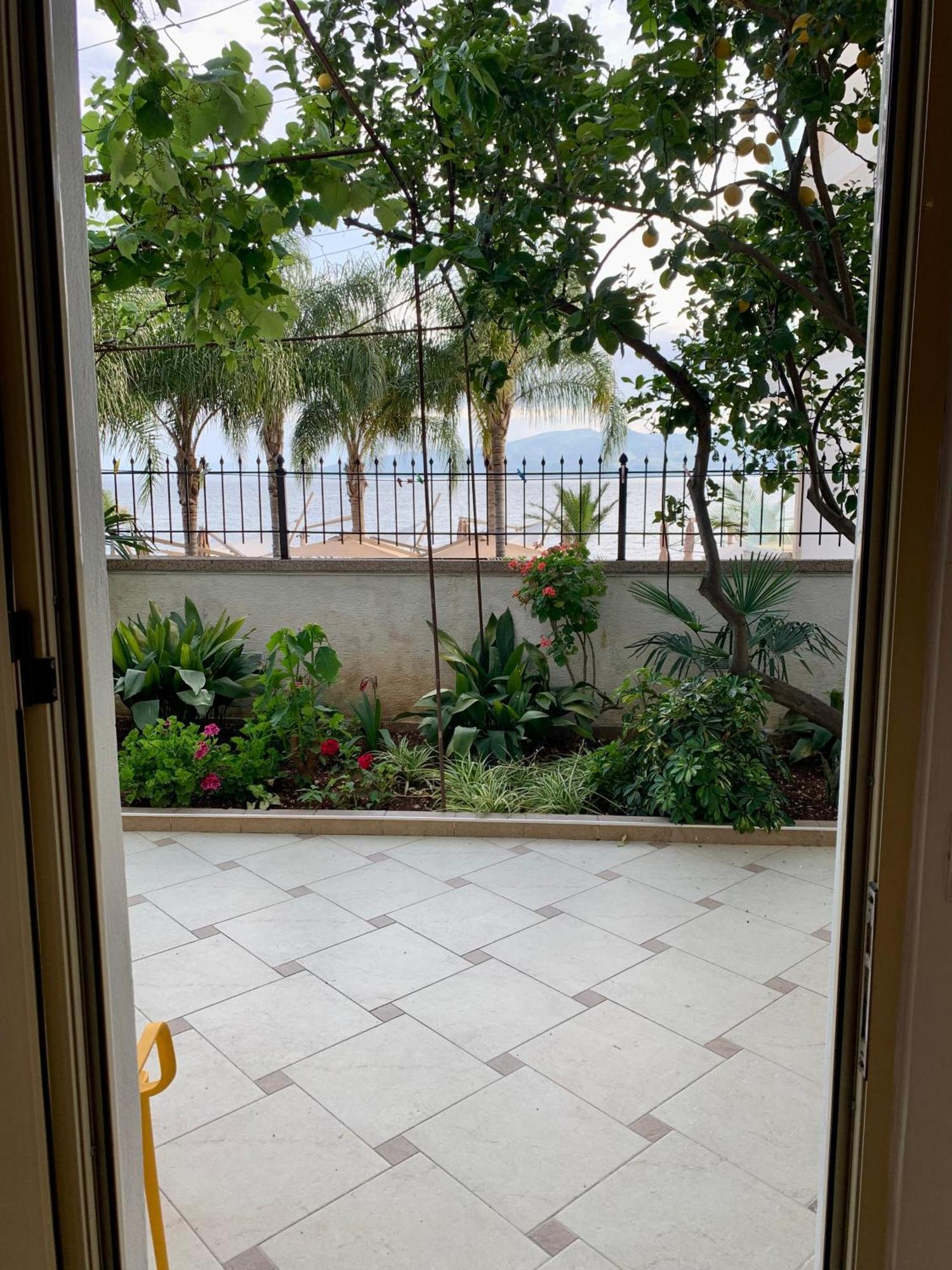 סרנדה Duka Apts מראה חיצוני תמונה